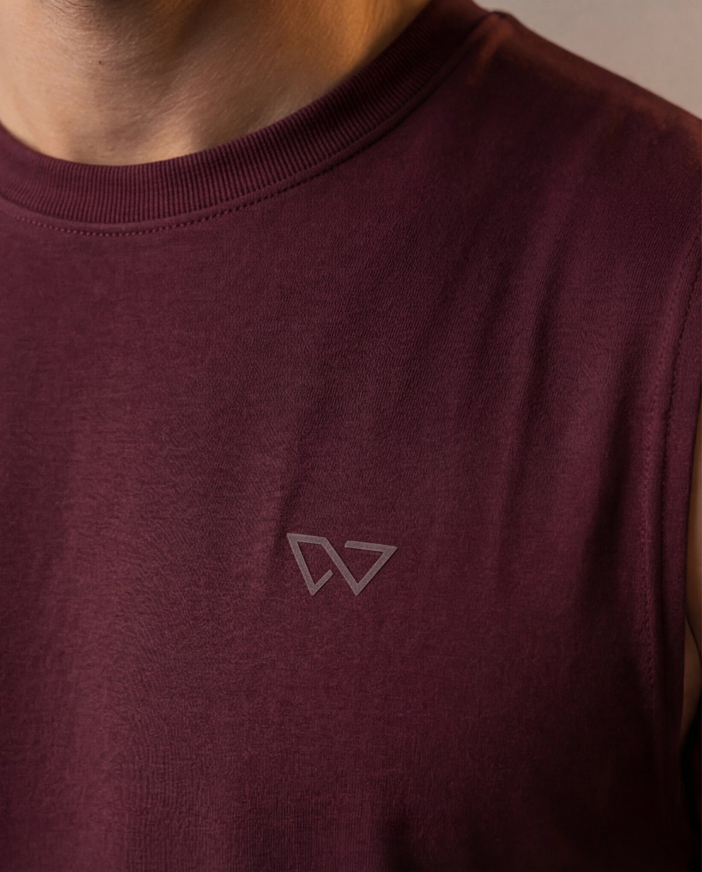 Edge Tank, Maroon β sleeveless edge training tank, eucalyptus fibre activewear by WEARTH India Edge Tank, Maroon β sleeveless edge training tank, eucalyptus fibre activewear by WEARTH India