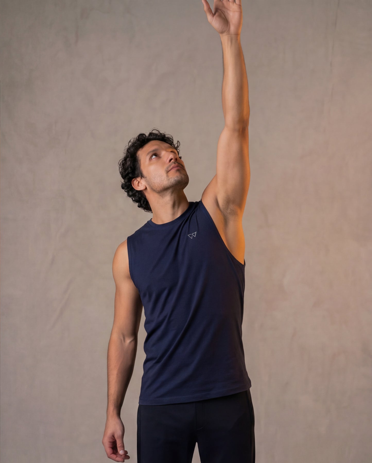 Edge Tank, Navy β sleeveless edge training tank, eucalyptus fibre activewear by WEARTH India Edge Tank, Navy β sleeveless edge training tank, eucalyptus fibre activewear by WEARTH India