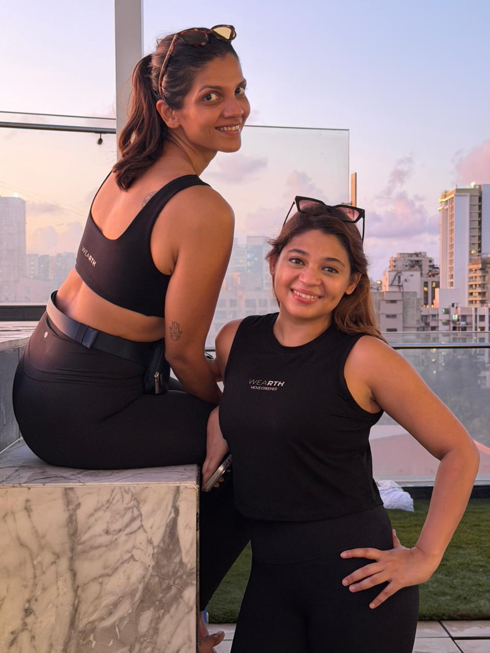 Wearth customer Alisha wearing plant-based activewear in Mumbai