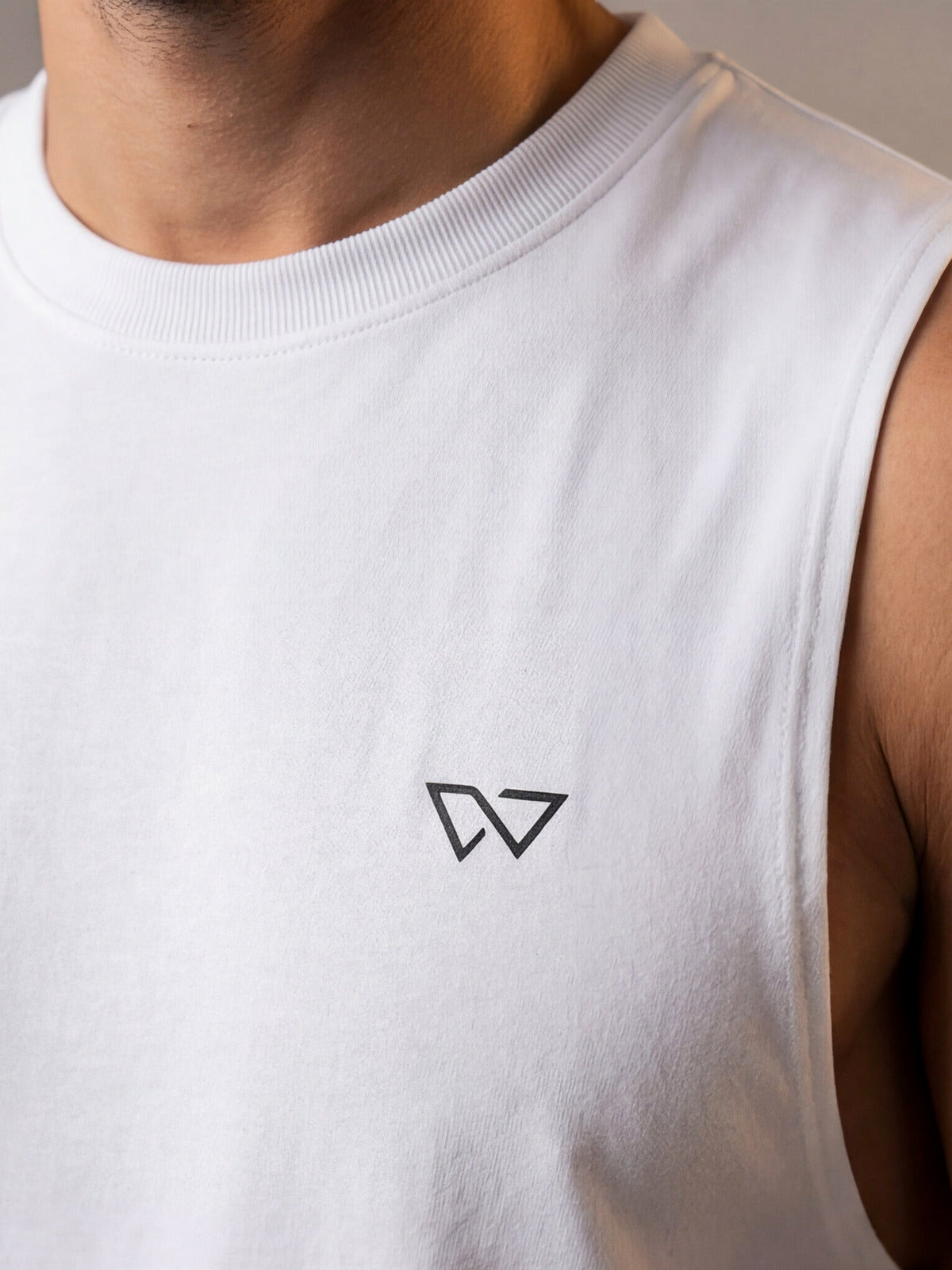 Edge Tank in White, eucalyptus fibre activewear, no polyester