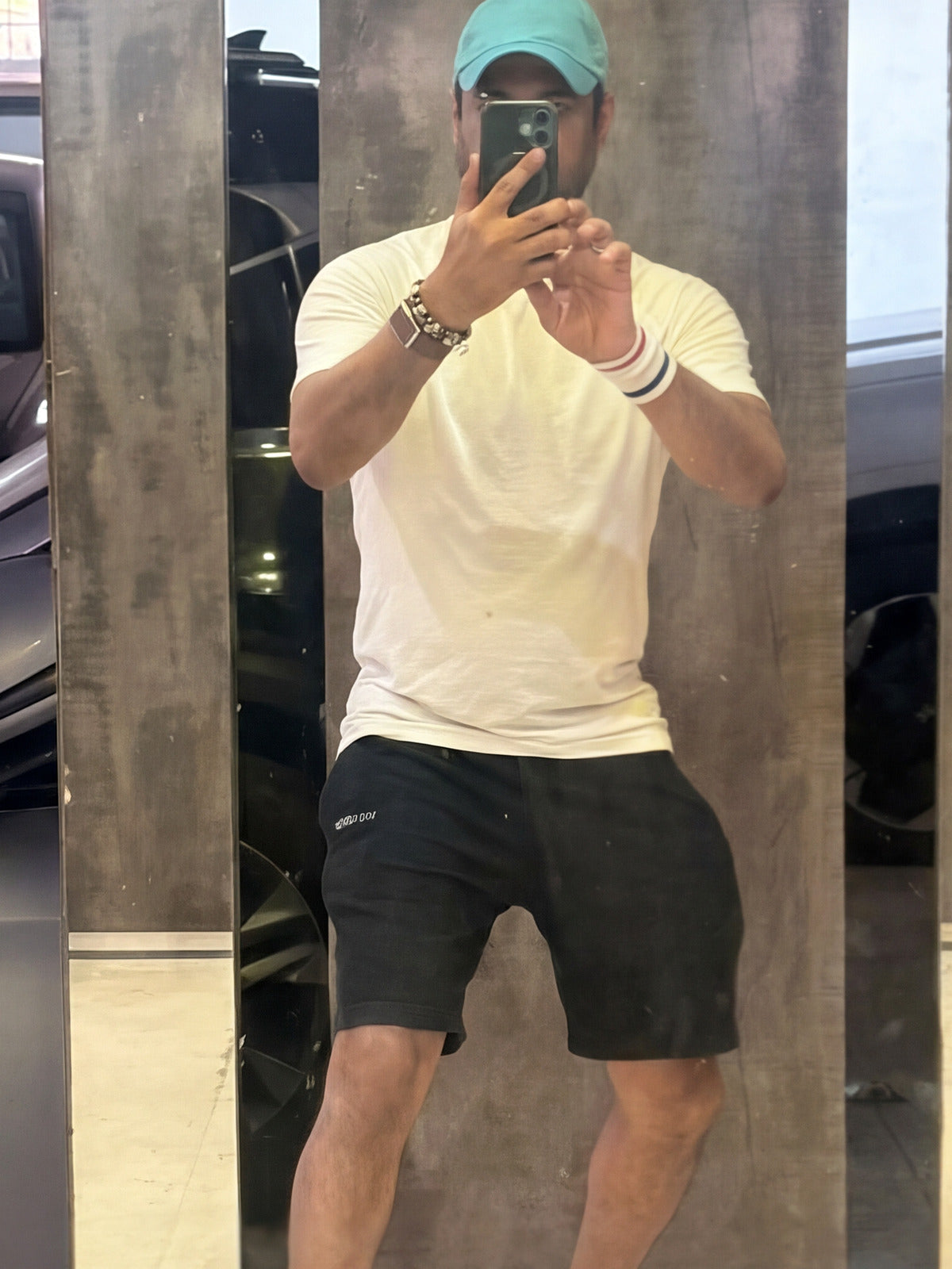Real customer wearing WEARTH Men's Essential Shorts